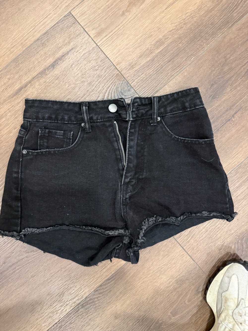 SHEIN Black Distressed High-Waist Denim Shorts